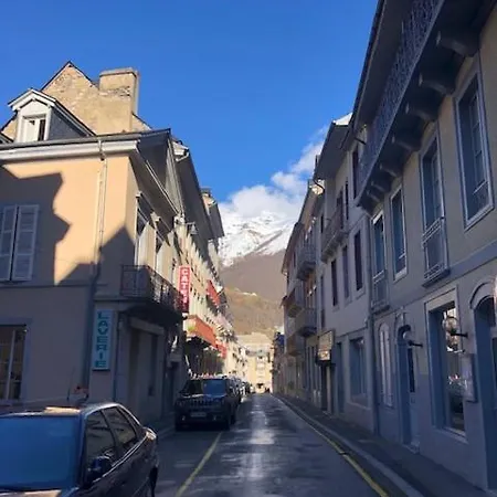 11 Rue De Richelieu Cauterets